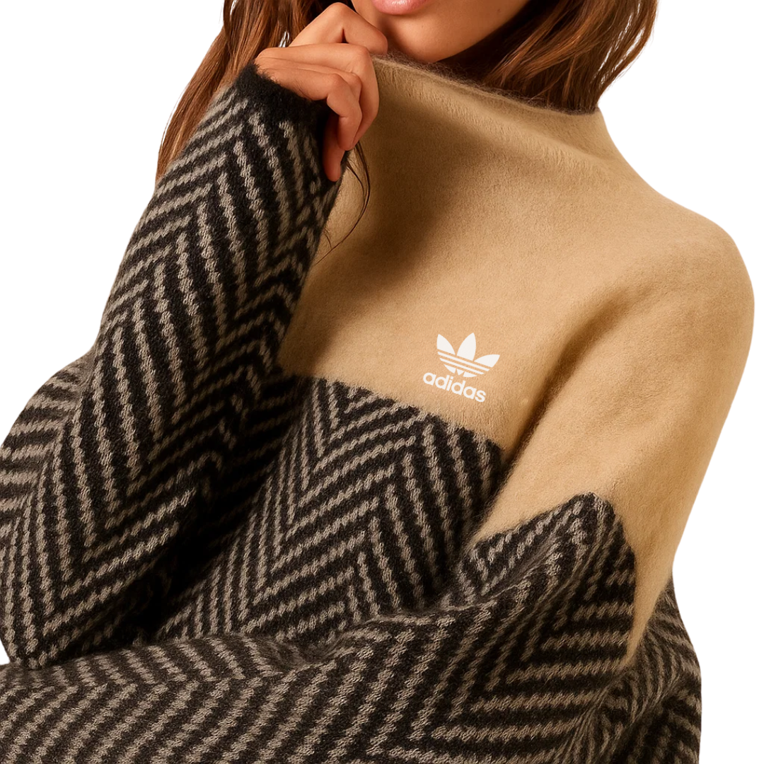 AD™ – Turtleneck Sweater